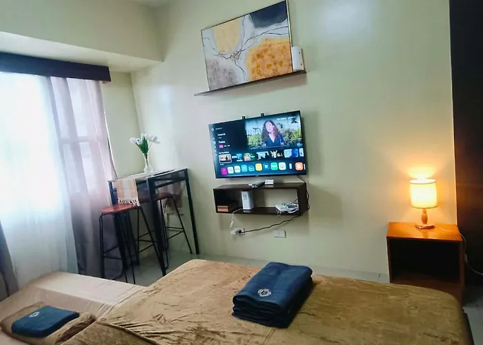 Apartment 19b At Horizon Tower 1